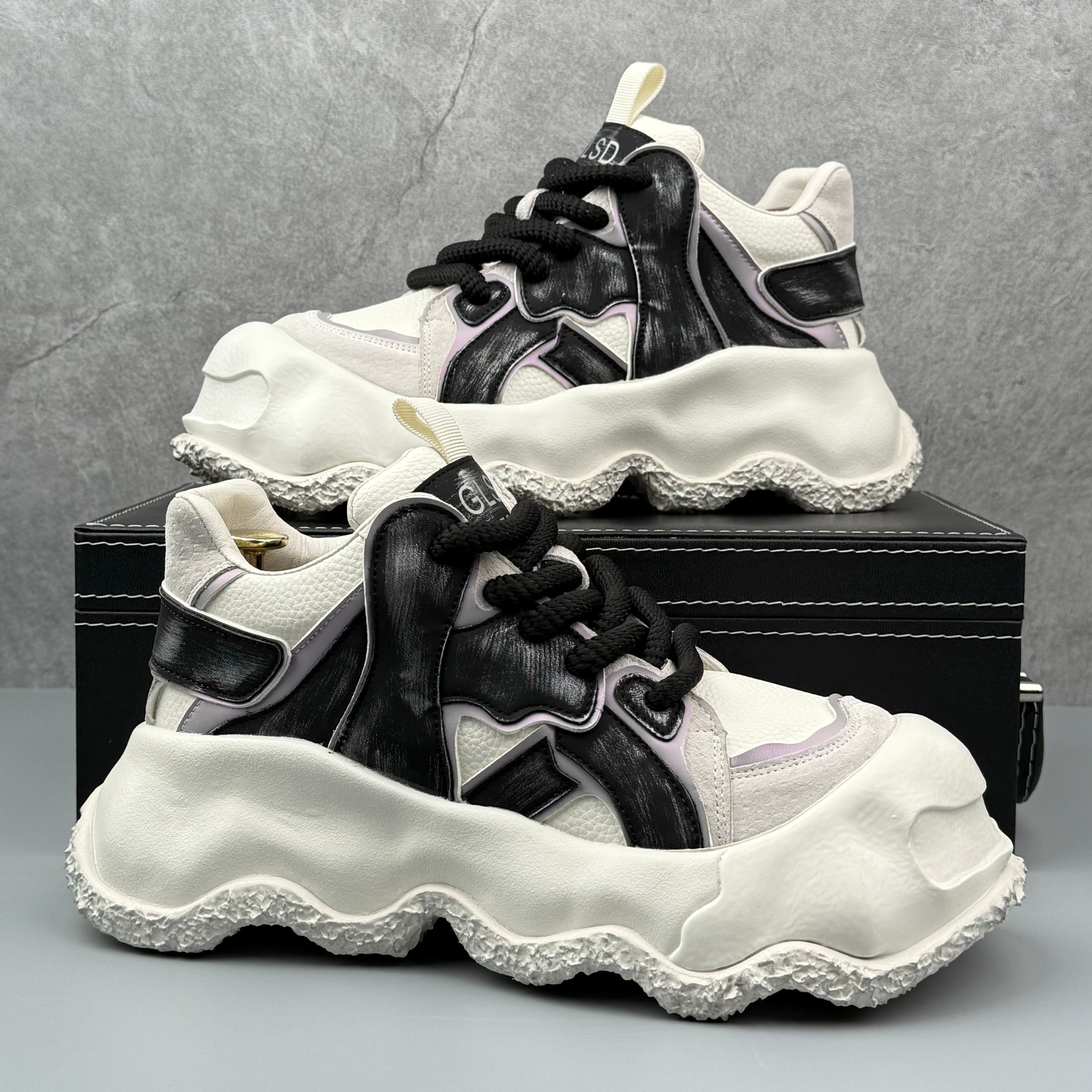 Hybriss PlainLift Black White– Dad Shoes