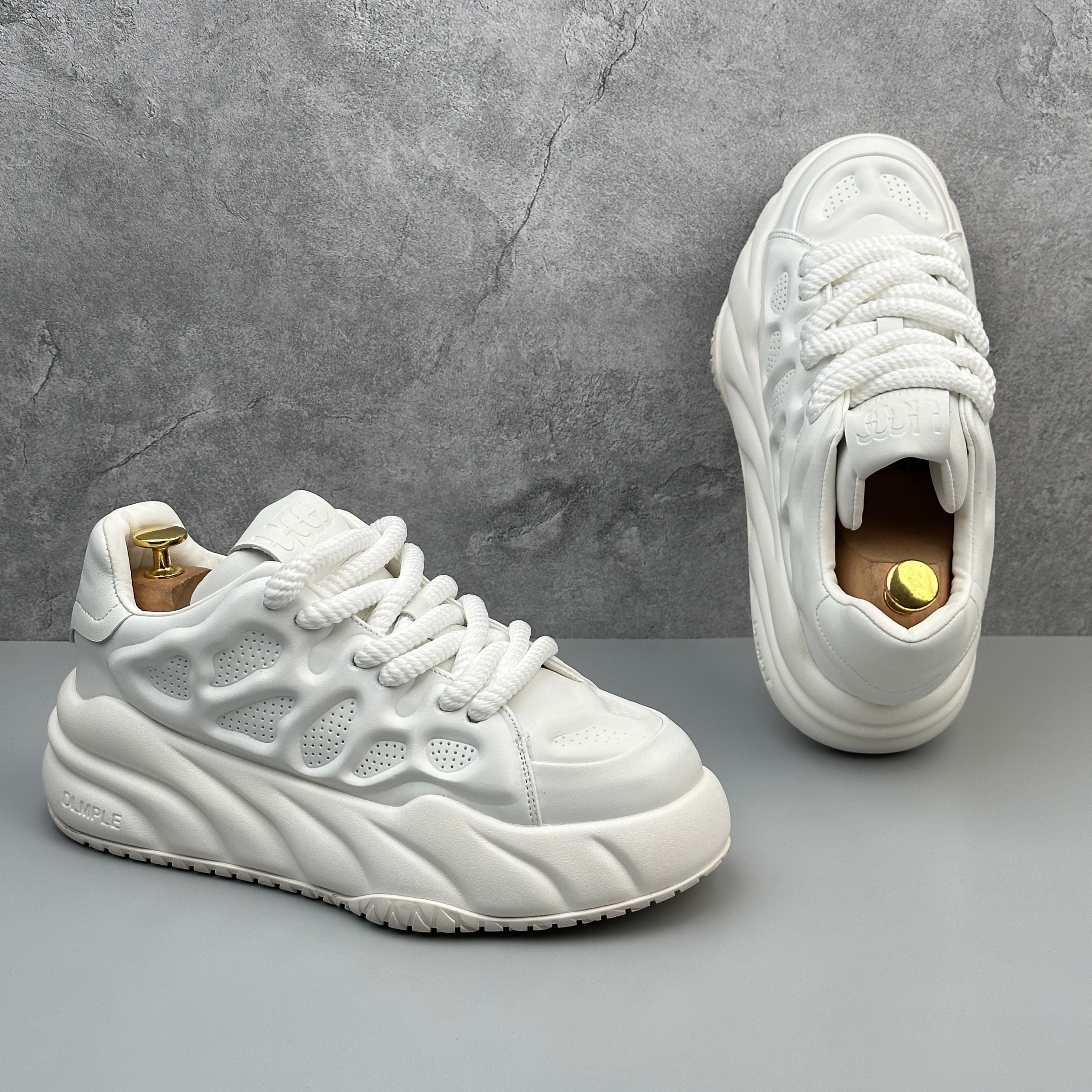 Hybriss DailyCarve White– Casual Dad Shoes