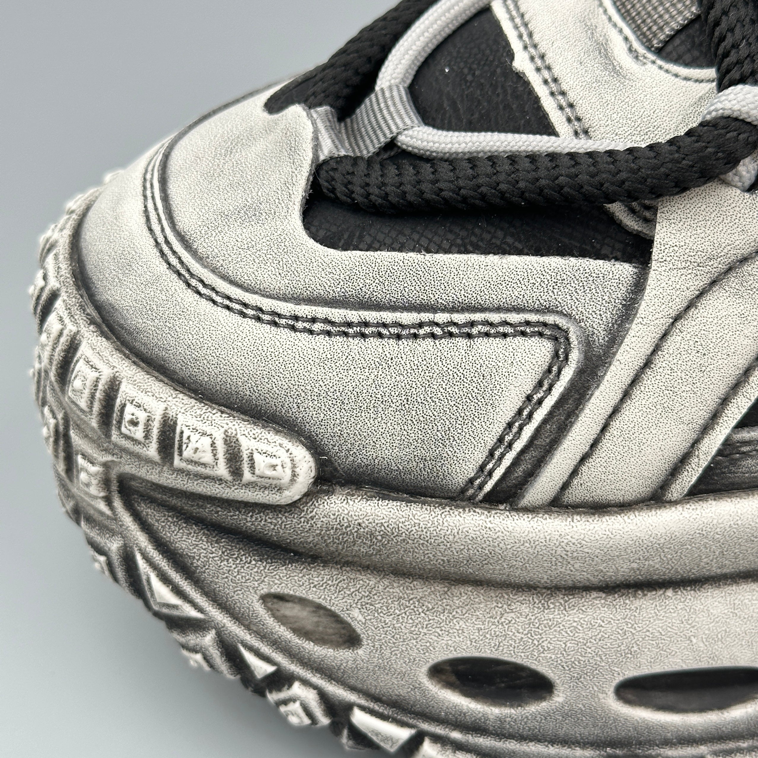 Hybriss RetroAir Black Gray– Youth Dad Shoes