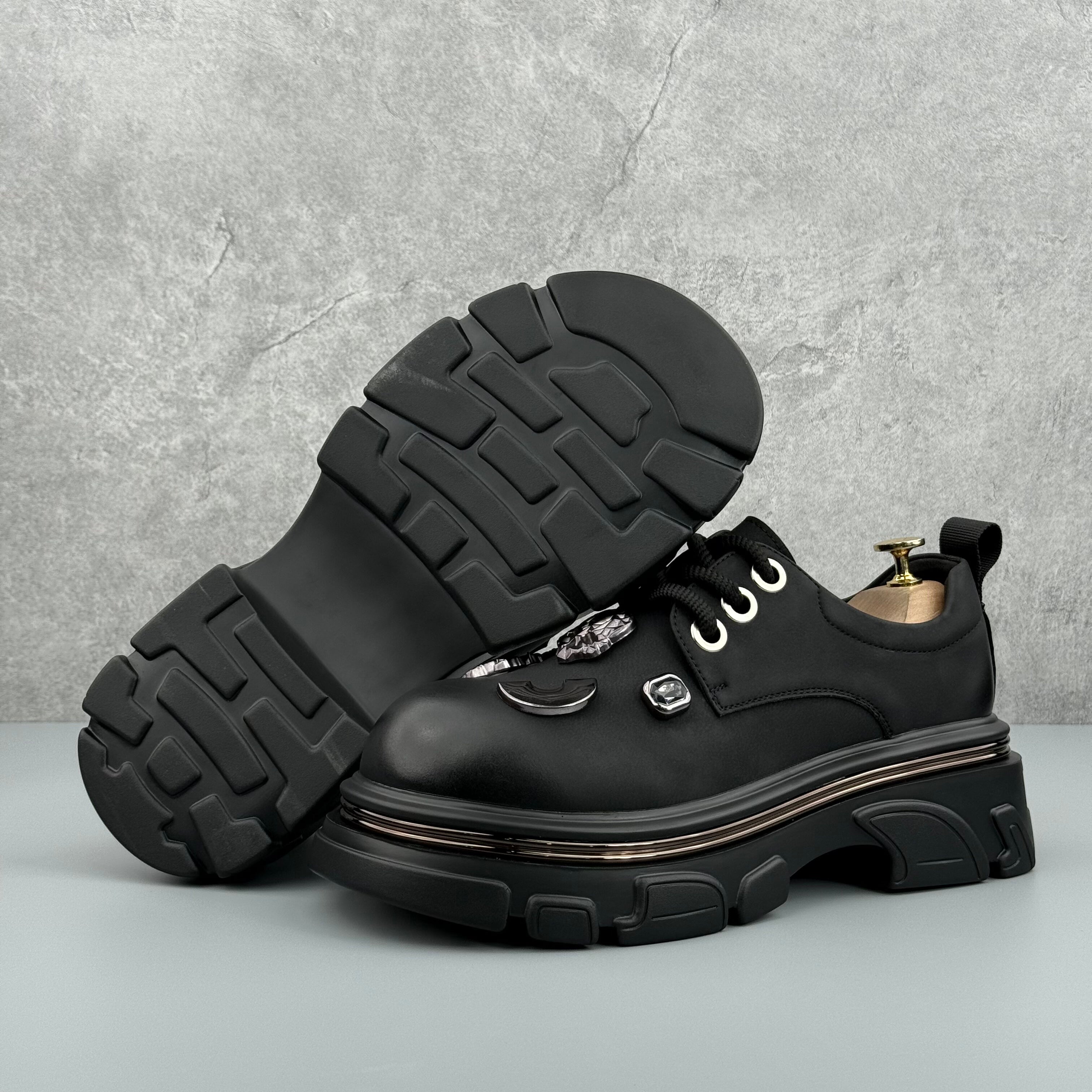 Hybriss Aegis Black– Youth Casual Leather Shoes