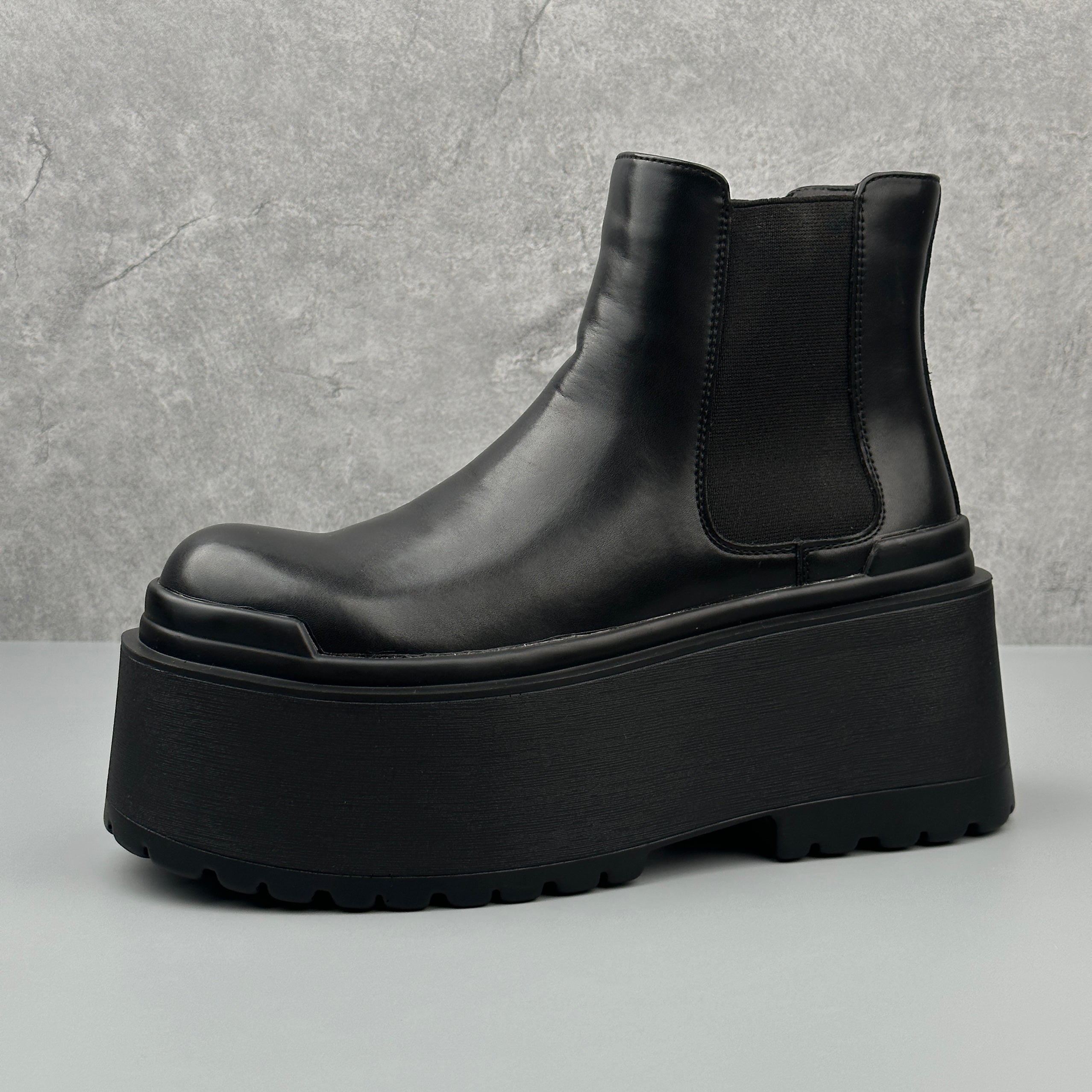 Hybriss Elevate– Chelsea Boots