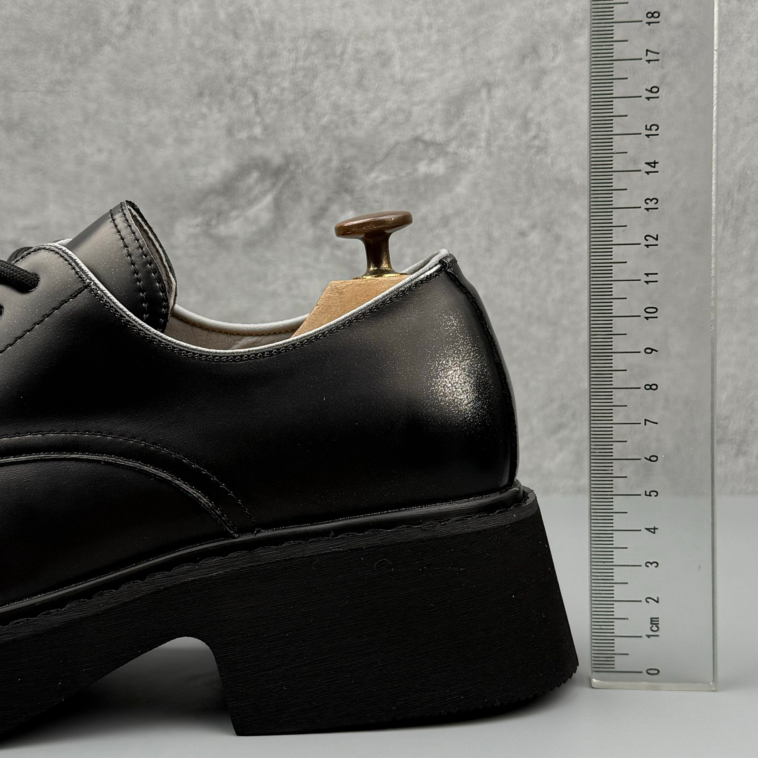 Hybriss LeisureCraft Silver– Goodyear Casual Leather Shoes