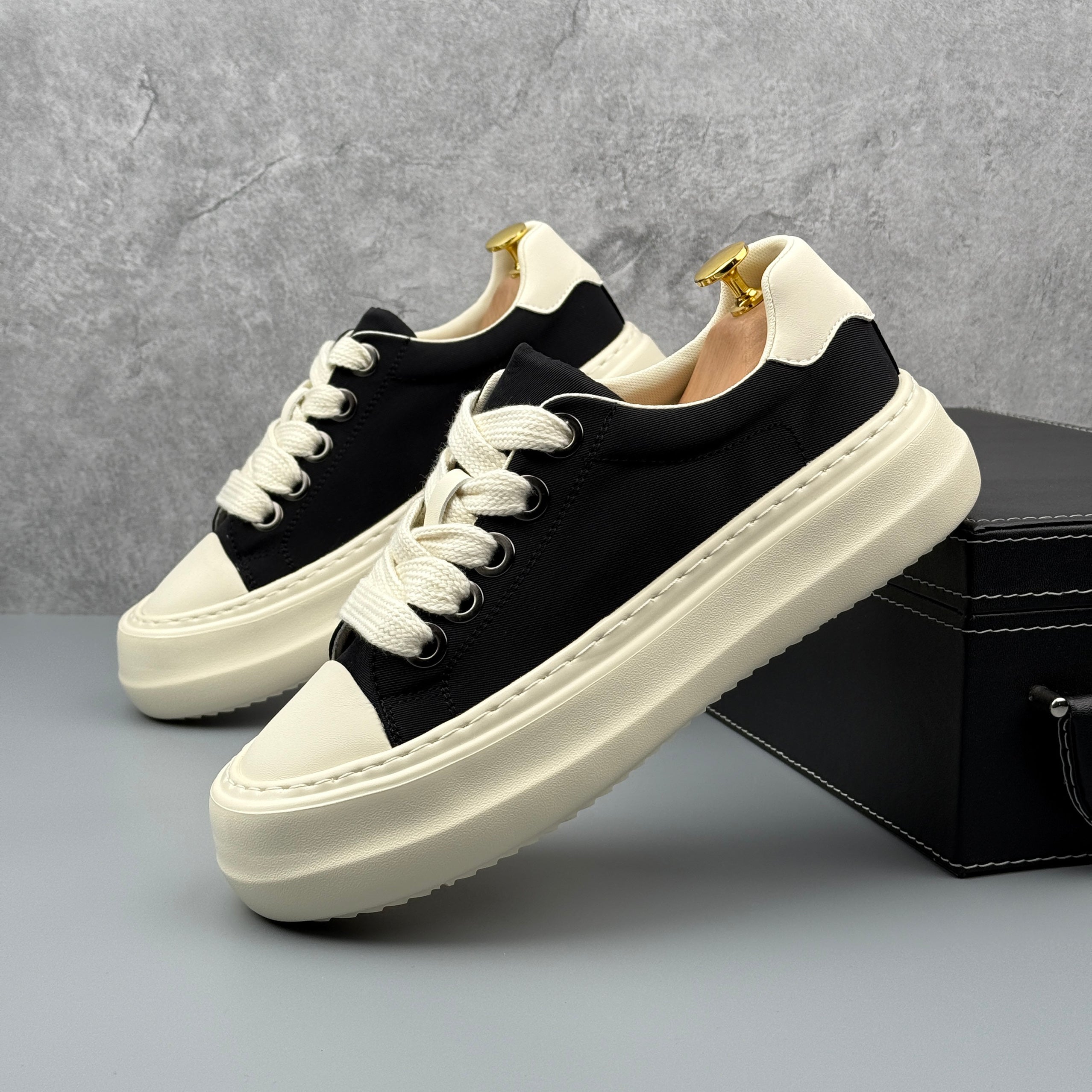 Hybriss LeisureCore Black– Stoff Sommer-Sneakers