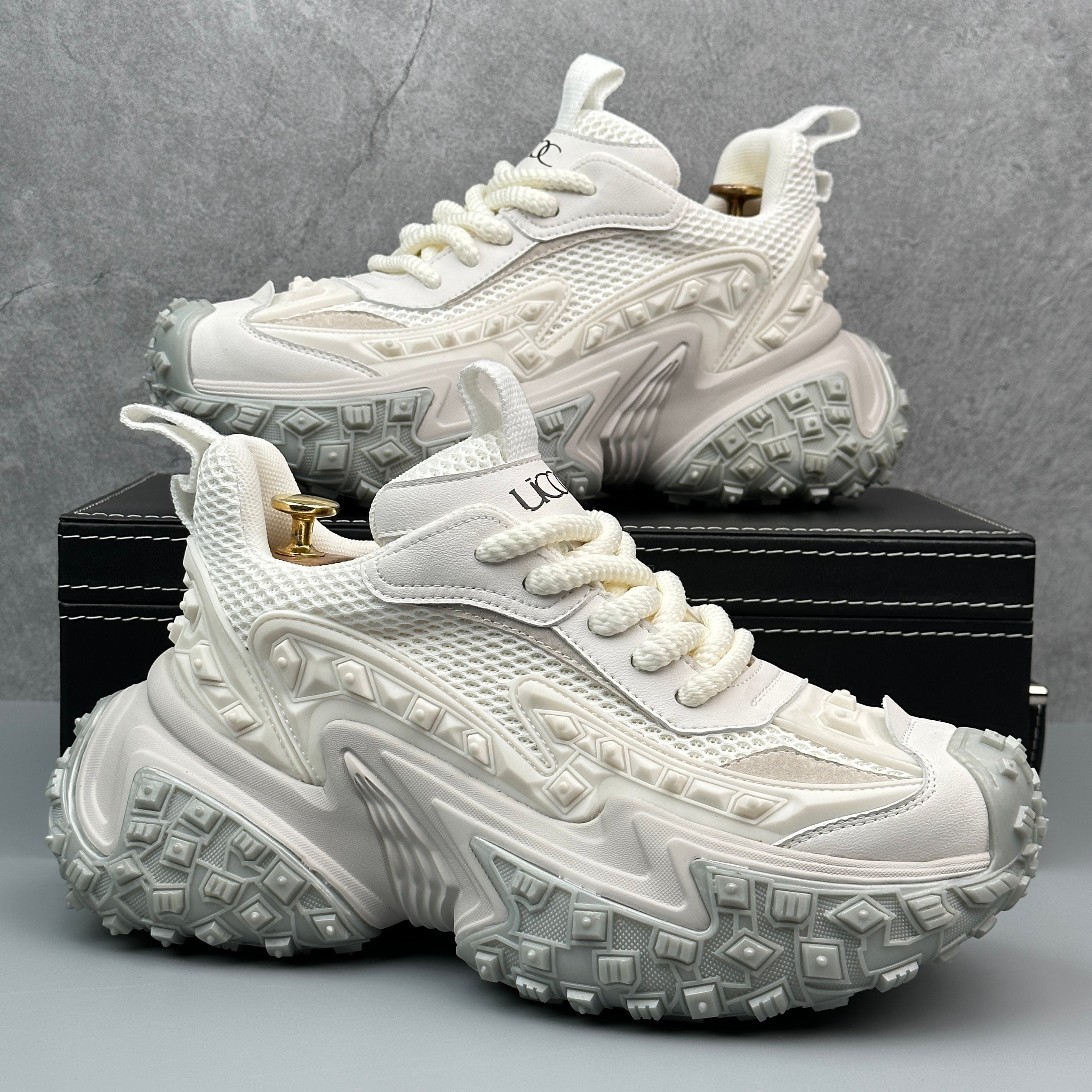 Hybriss Cabuncci GranuleX White– Youth Dad Shoes