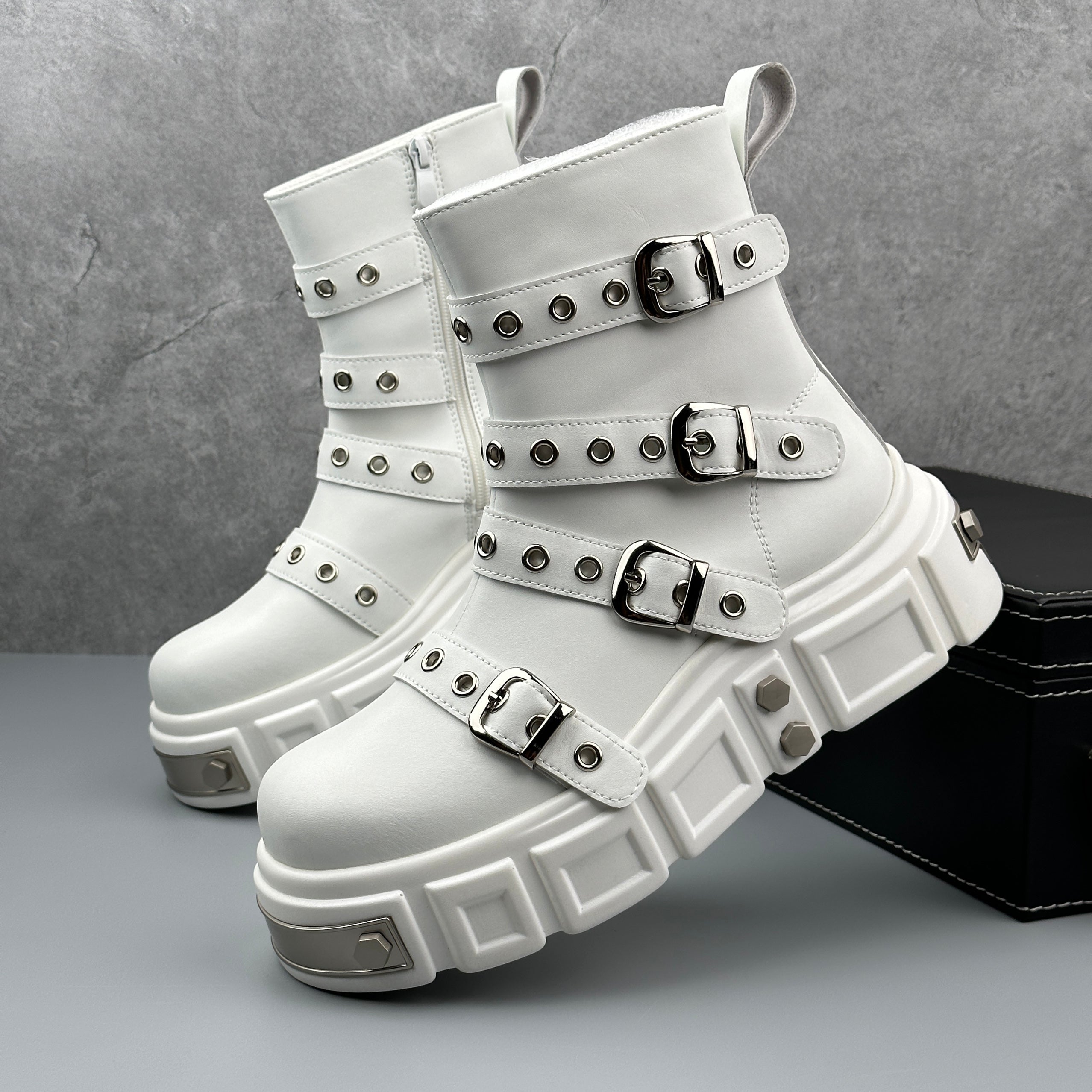 Hybriss Legion– European Style Martin Boots