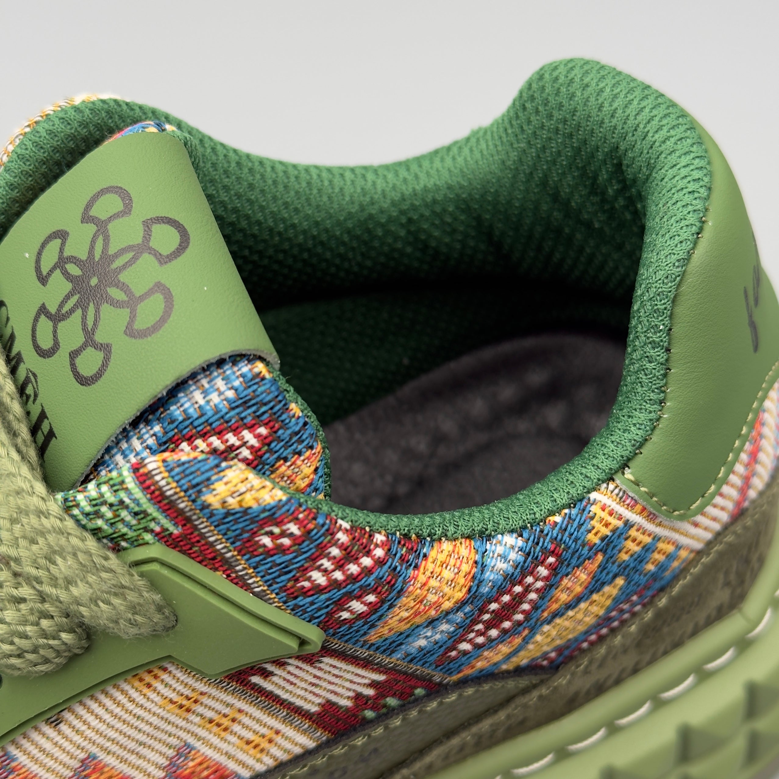 Hybriss EmbroStitch Green– Stoff & Mischmaterial Sneakers